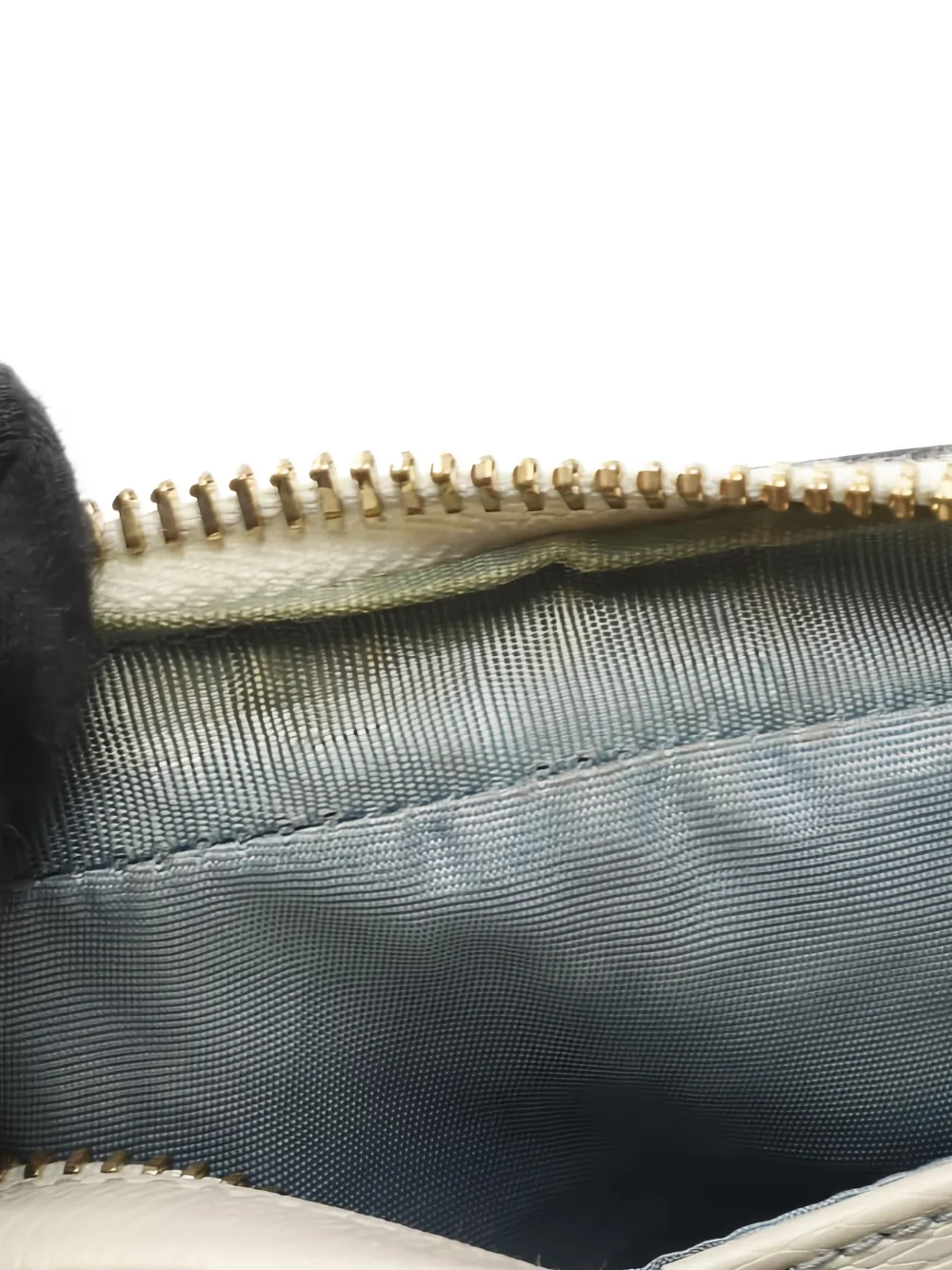 Pre-owned Gucci X Yuko Higuchi Ophidia 2000s Printed-design Shoulder Bag In White