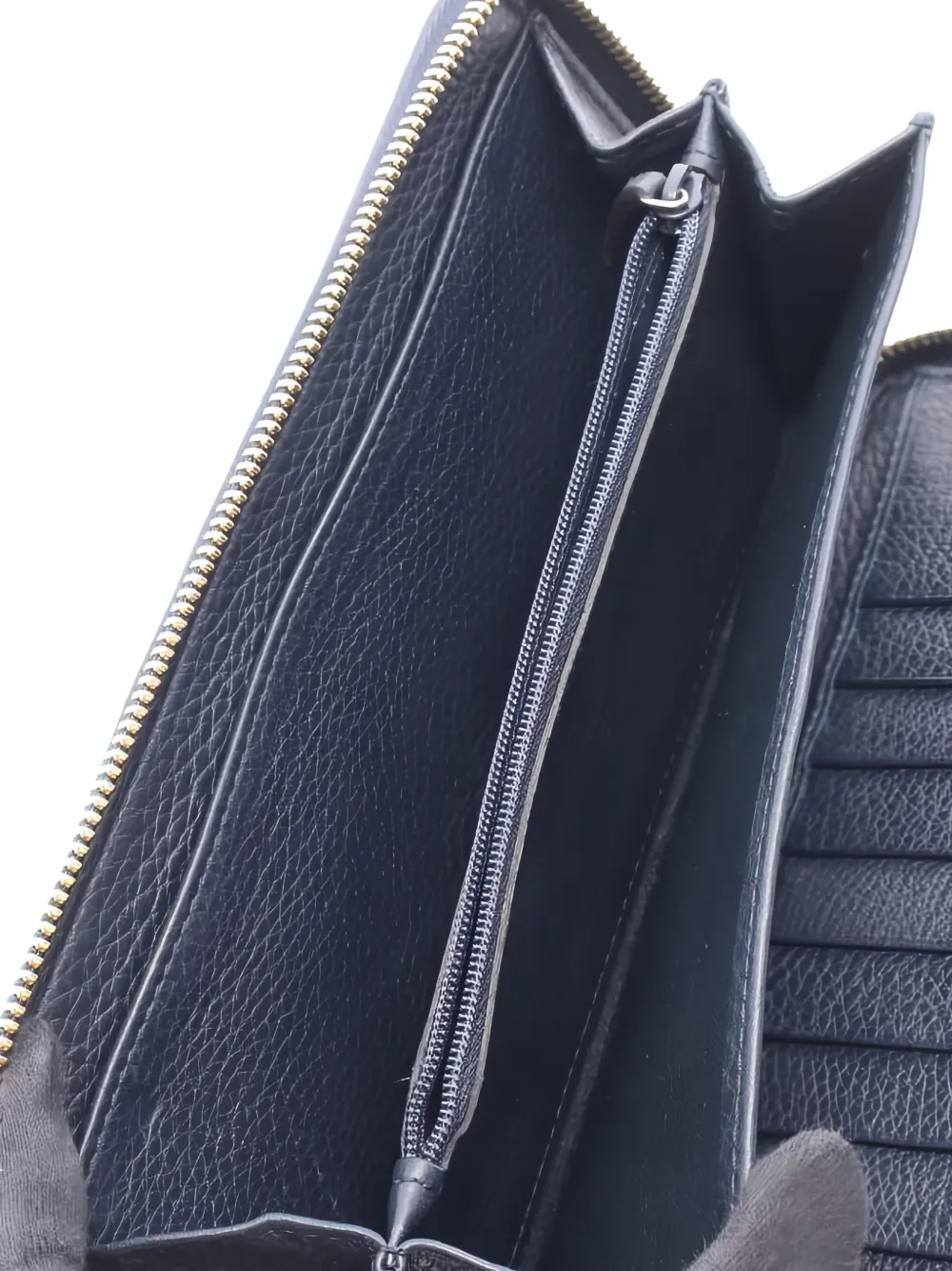 GUCCI Pre-owned 2010s Soho Interlocking G Zip-around Wallet In Blue