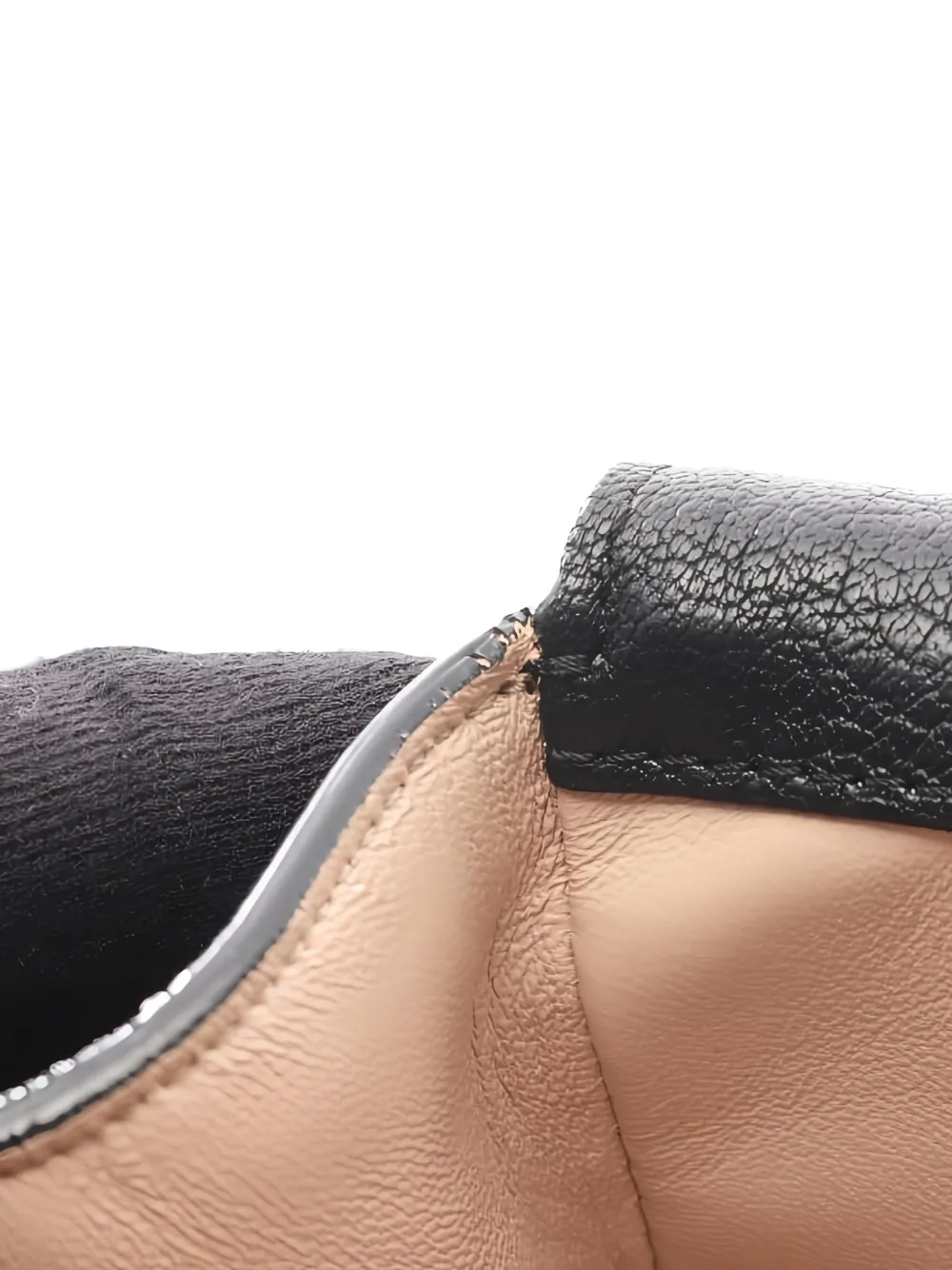 Pre-owned Chloé 2010s Elsie Chain-strap Leather Crossbody Bag In Black