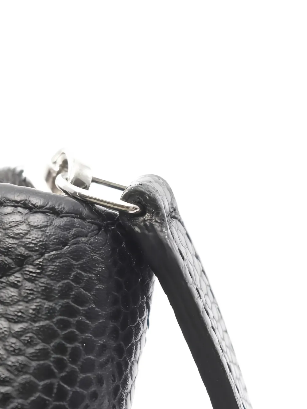 Pre-owned Chanel 2021 Diamond-quilting Zip Wallet In Black