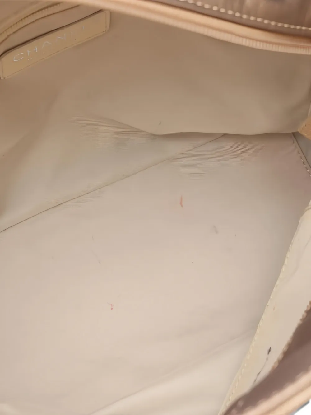 CHANEL Pre-owned 2006-2008 Paris Biarritz Pm Top-handle Cc-detail Tote Bag In Neutral