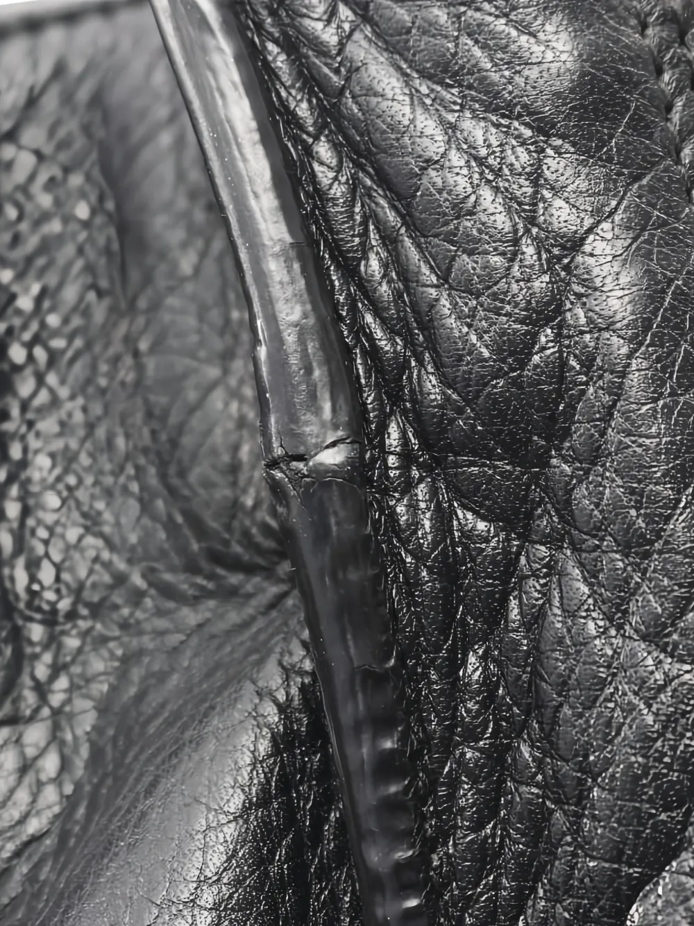 BALENCIAGA Pre-owned 2000s Mini Paper Zip-detail Leather Tote Bag In Black