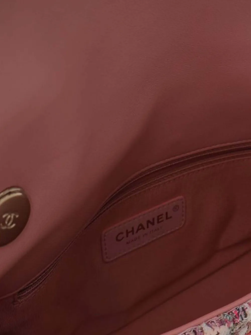 CHANEL Pre-owned 2019 Medium Tweed Large Pearl Handle Flap Satchel In Pink