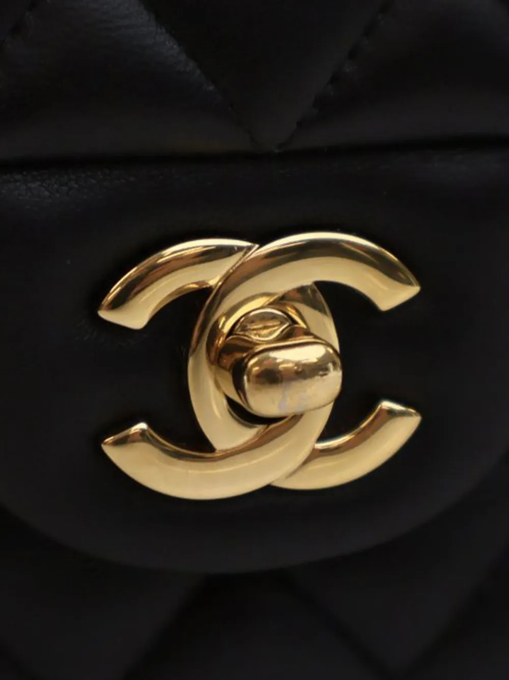 Pre-owned Chanel 2018 Medium Classic Lambskin Double Flap Shoulder Bag In Black