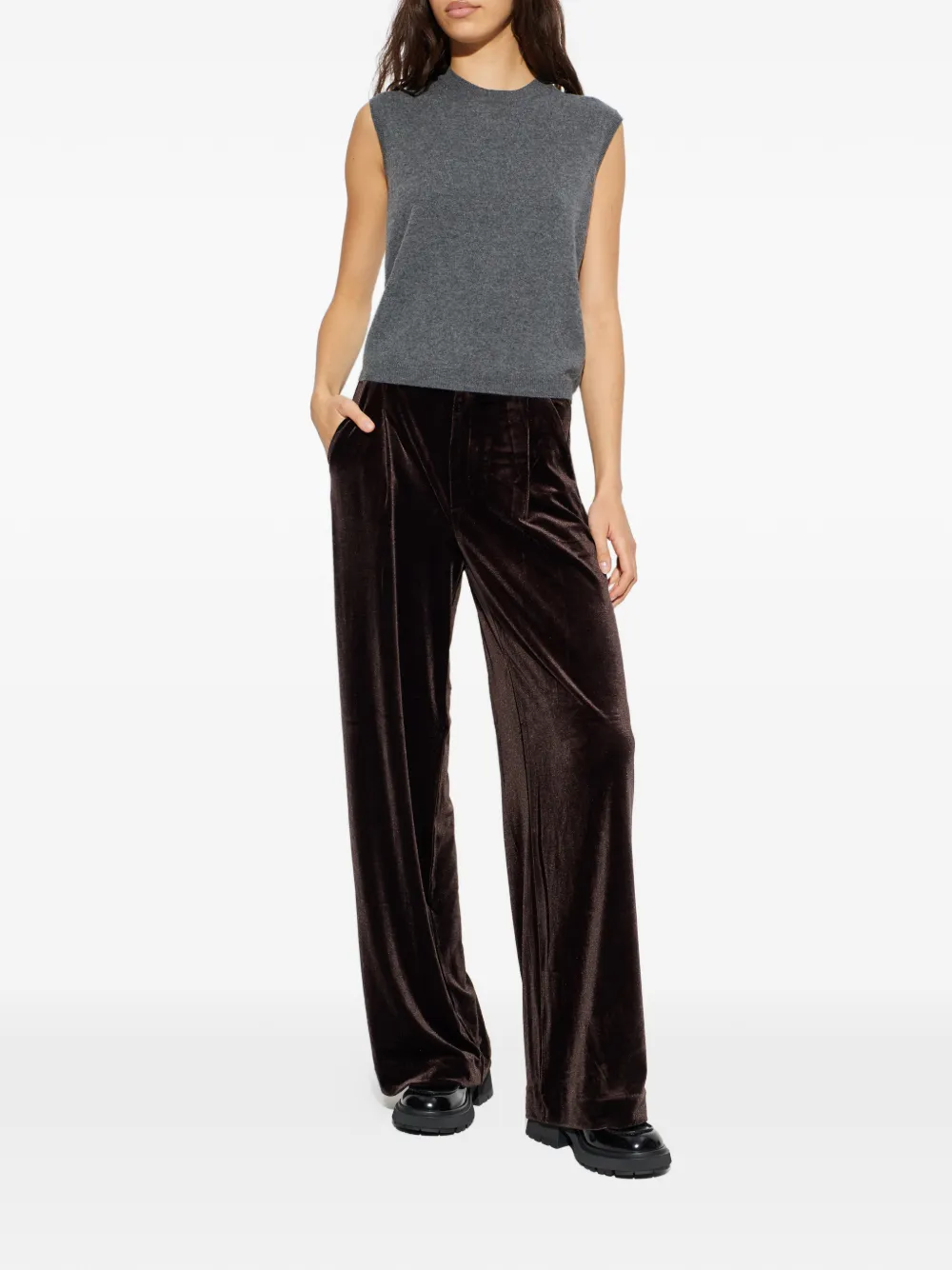Gestuz Gzvitta Velvet Trousers In Brown