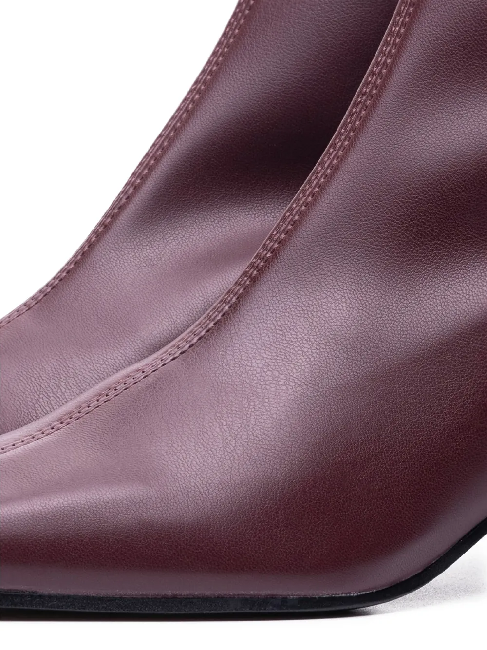 Poche Paris Enkellaarzen met vierkante neus Rood