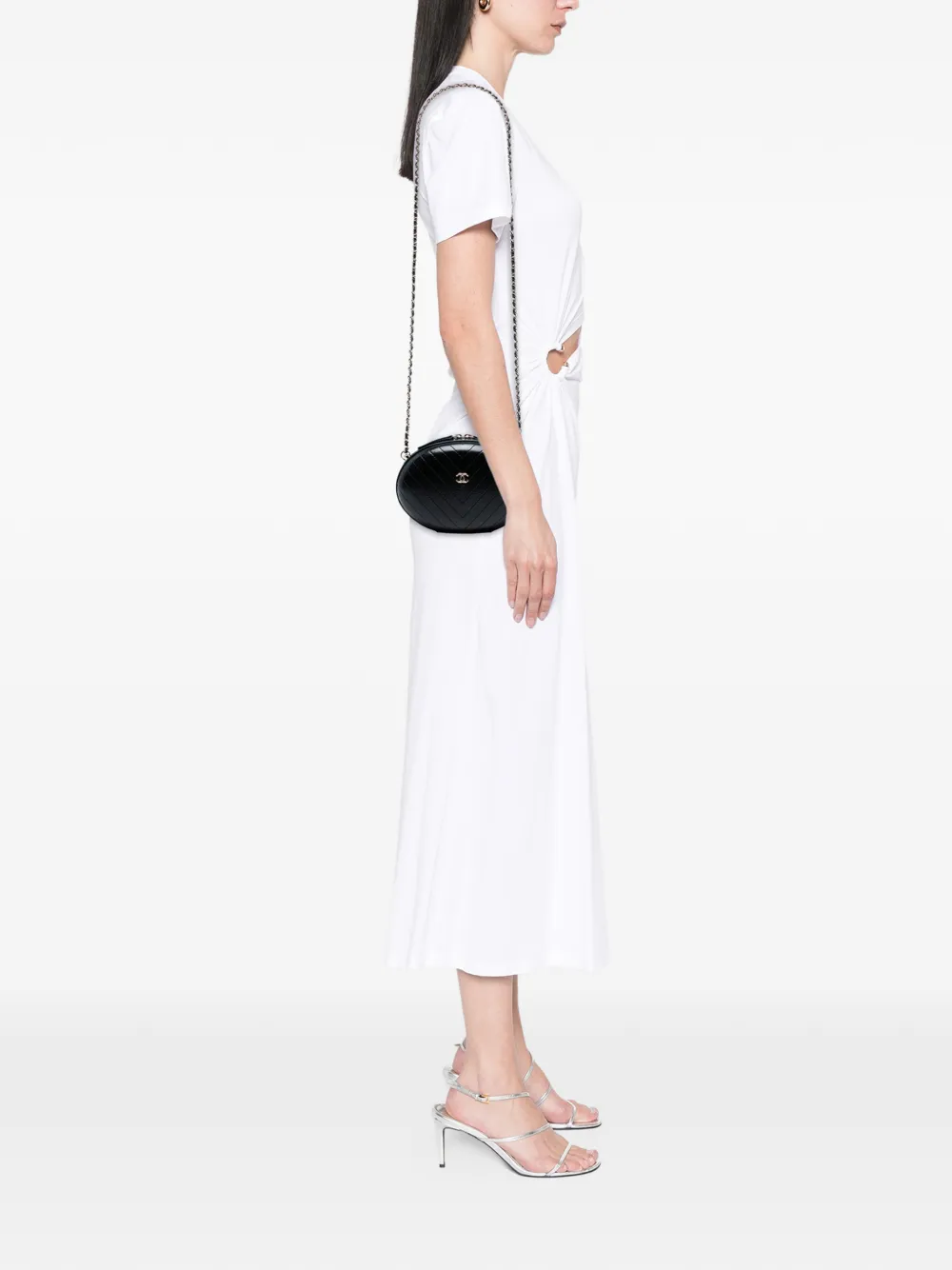 CHANEL Pre-owned 2019 Chevron Stitched Calfskin La Pausa Evening Bag Crossbody Bag In Black