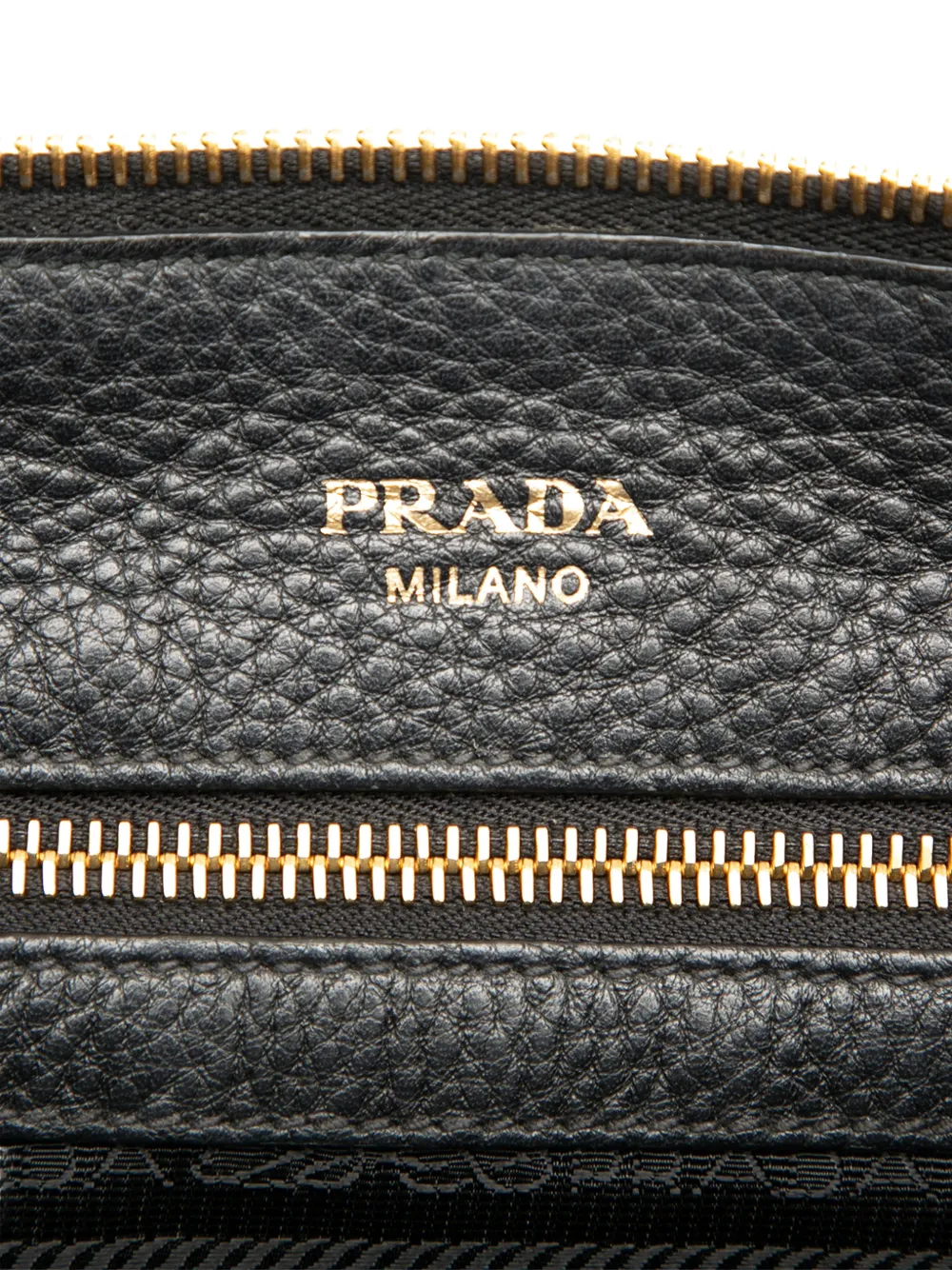 PRADA Pre-owned 2000-2025 Vitello Daino Zip Top Satchel In Black