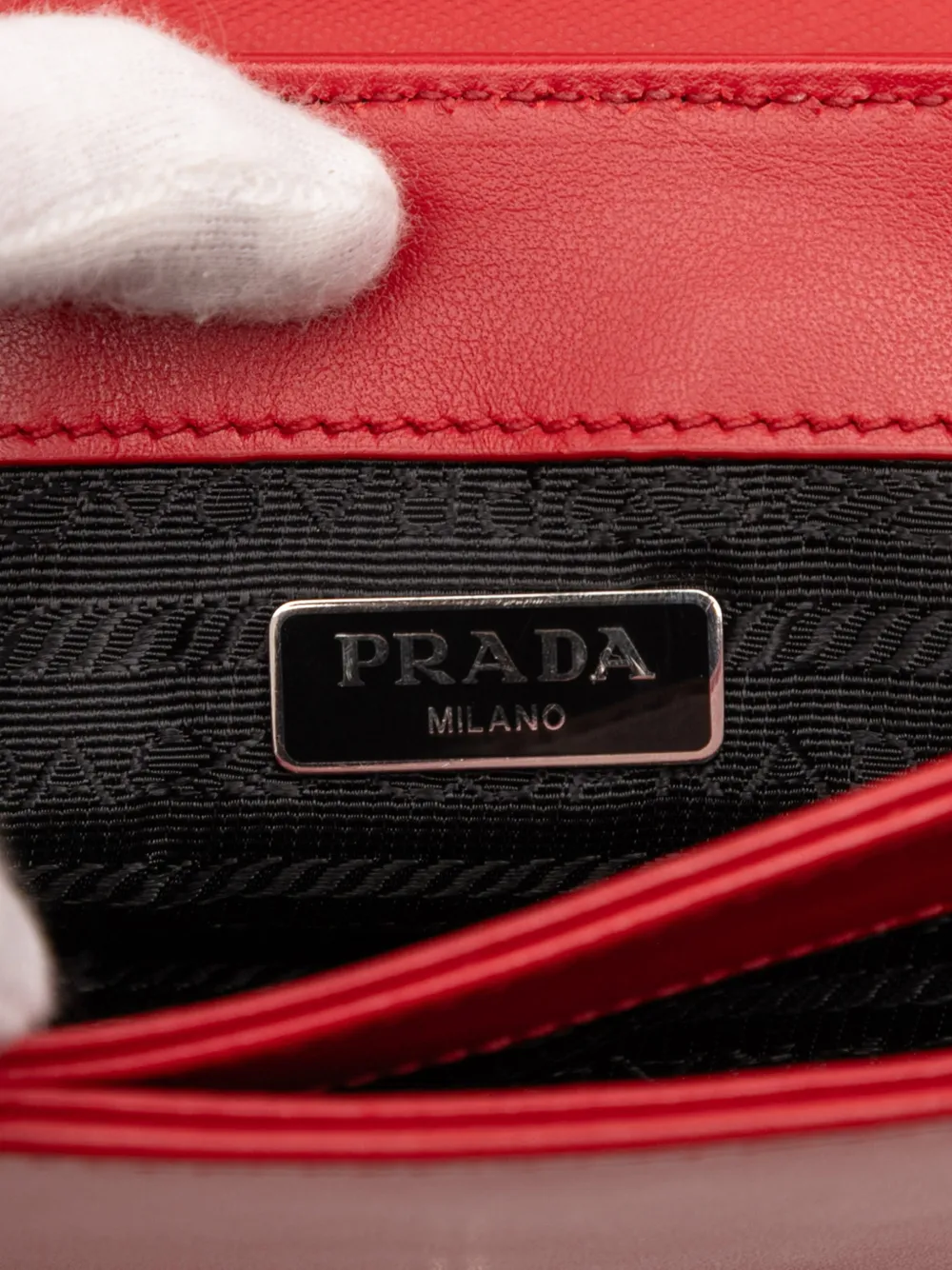 PRADA Pre-owned 2013-2025 Saffiano And City Calf Chain Crossbody Bag In Red
