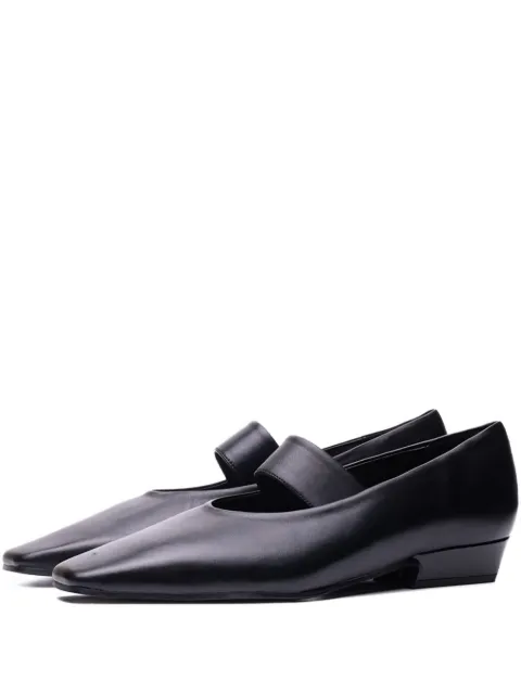 Poche Paris strap-detail pumps