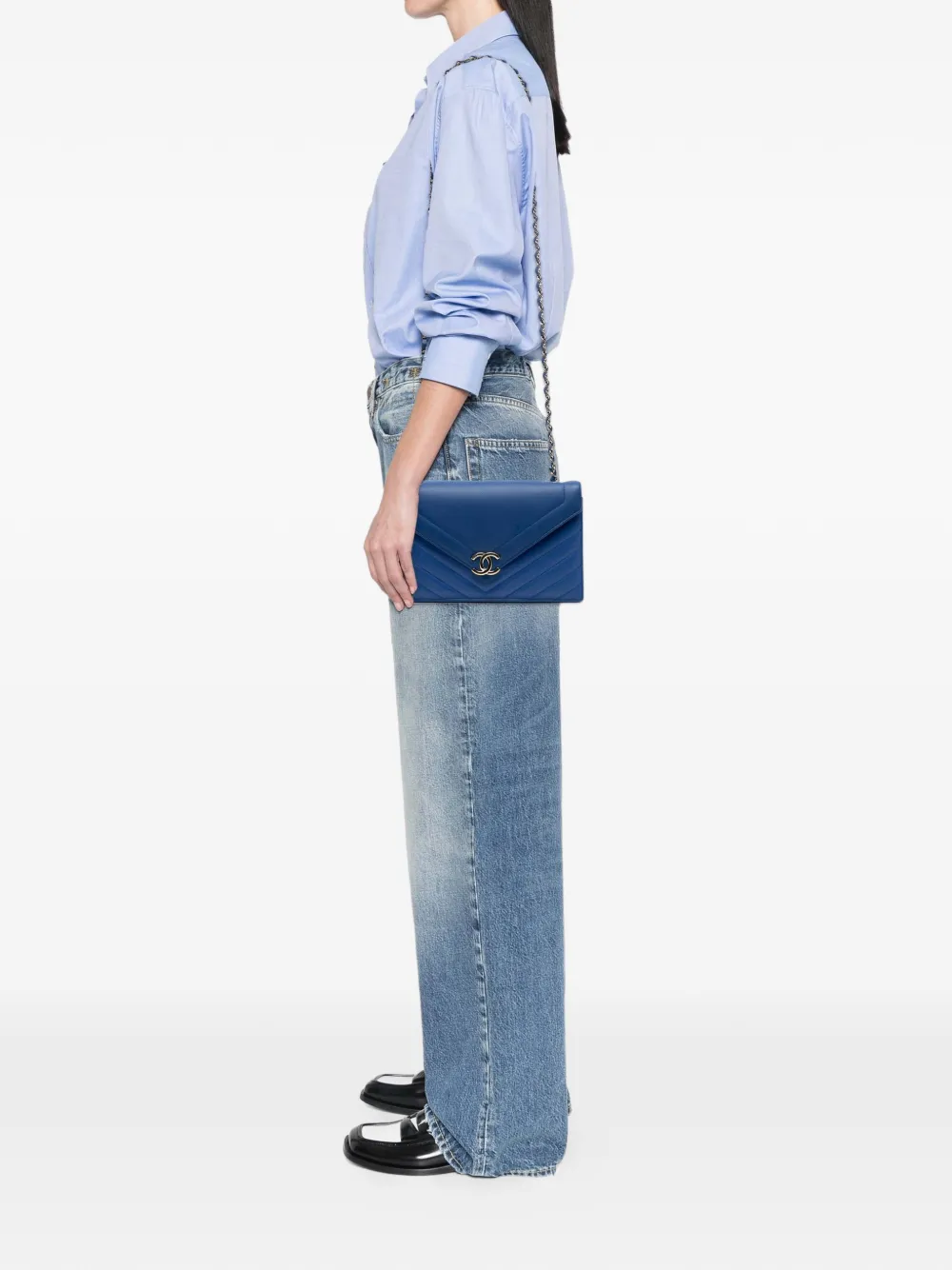 Pre-owned Chanel 2019 Medium Cc Chevron Calfskin Envelope Flap Crossbody Bag In Blue