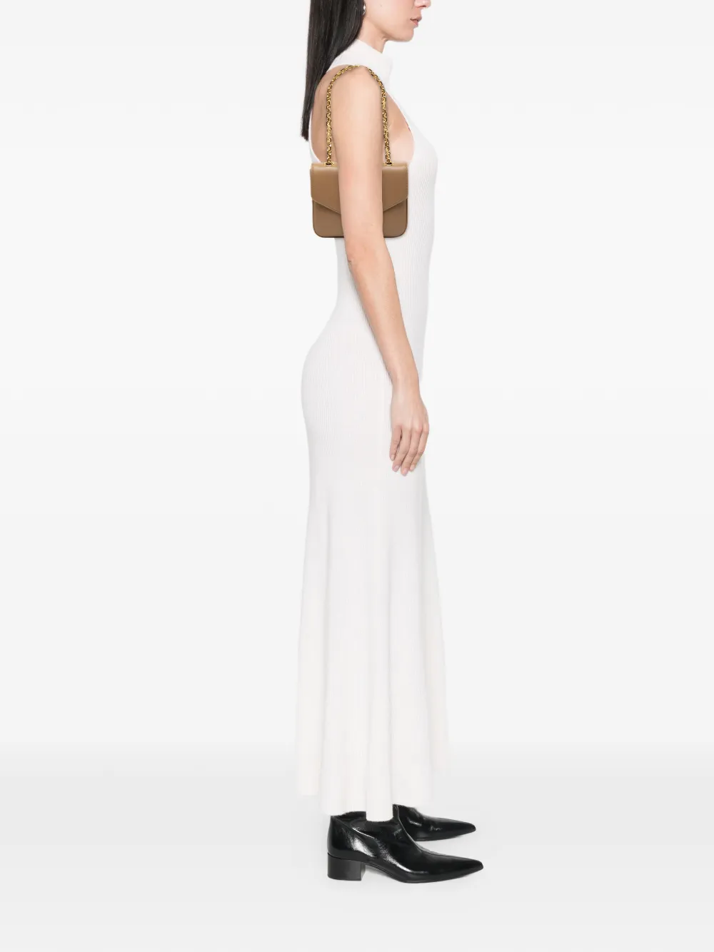 Celine Pre-Owned 2019 kleine Umhängetasche aus Leder mit C-Anhänger | Pre-owned & Archive | Image 2