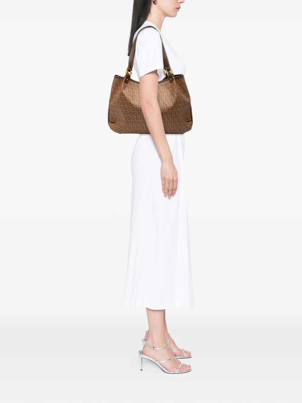 FENDI Pre-owned 2010-2025 Zucchino Spalmati Chiusura Tote Bag In Brown