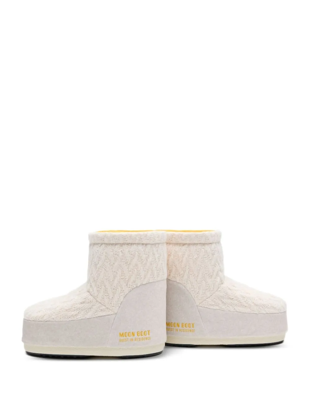 Moon Boot Logo-detail Boots In Neutral