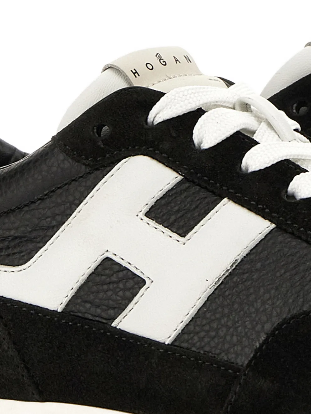 Hogan H699 sneakers met logopatch Zwart