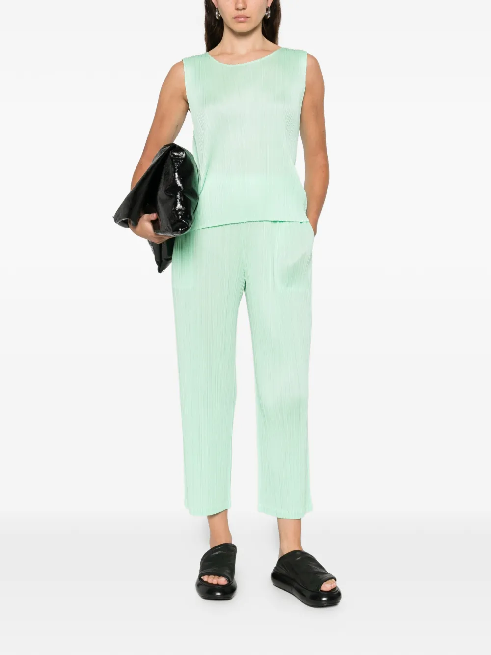 Pleats Please Issey Miyake pleated trousers - Groen