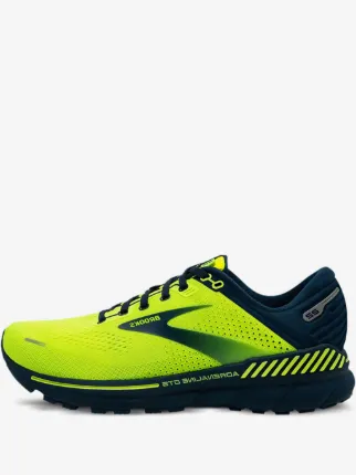 BROOKS