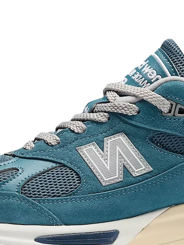 New Balance 991v2 Made In UK Sneakers | Blue | FARFETCH ZA