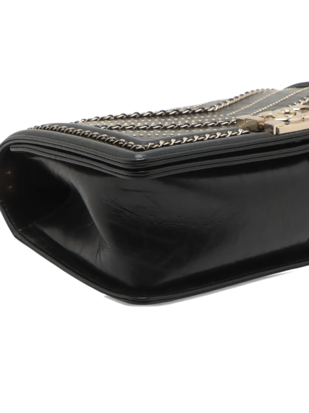 CHANEL Pre-owned 2018-2019 Old Medium Chevron Crumpled Calfskin Embellished Boy Flap Crossbody Bag In Black