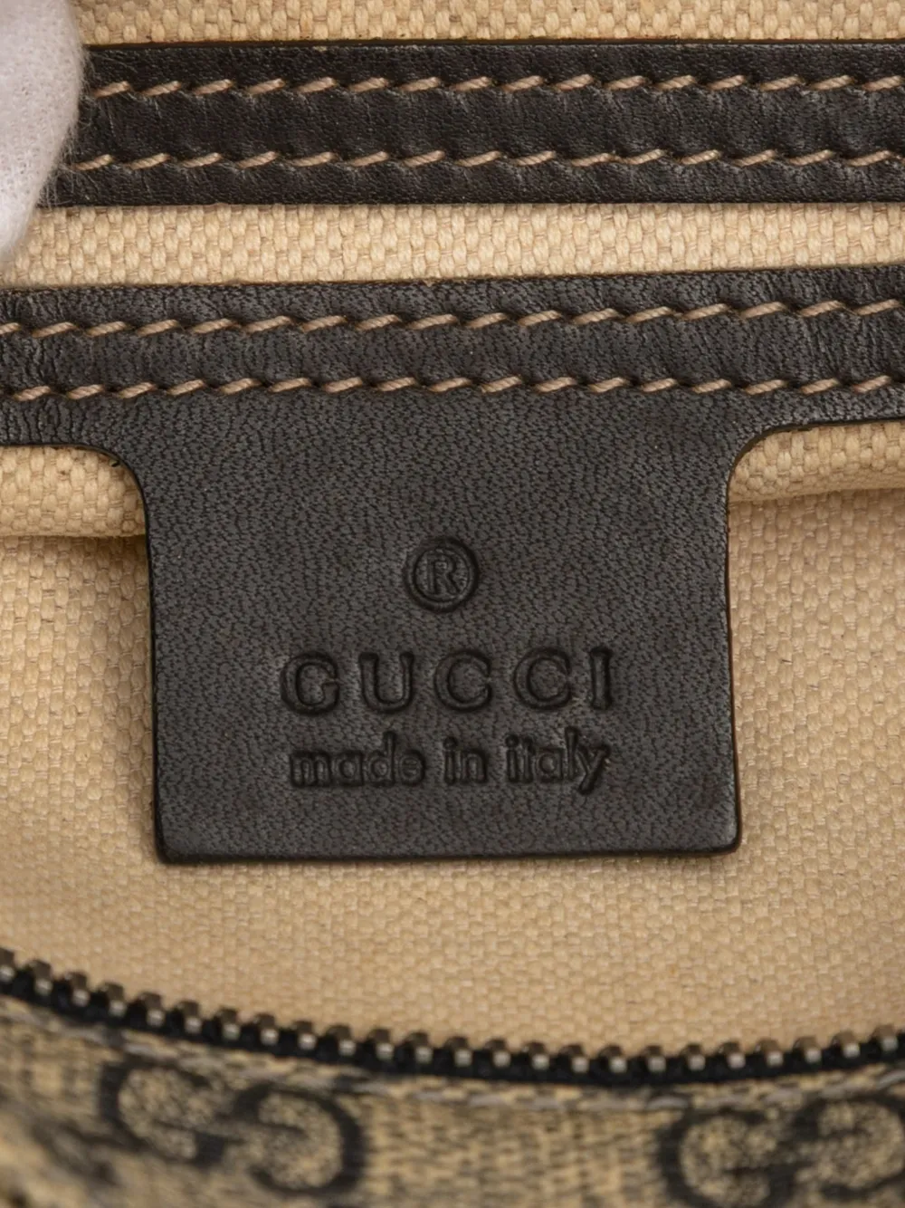 Pre-owned Gucci 2000-2015 Gg Supreme Crossbody Bag In Brown