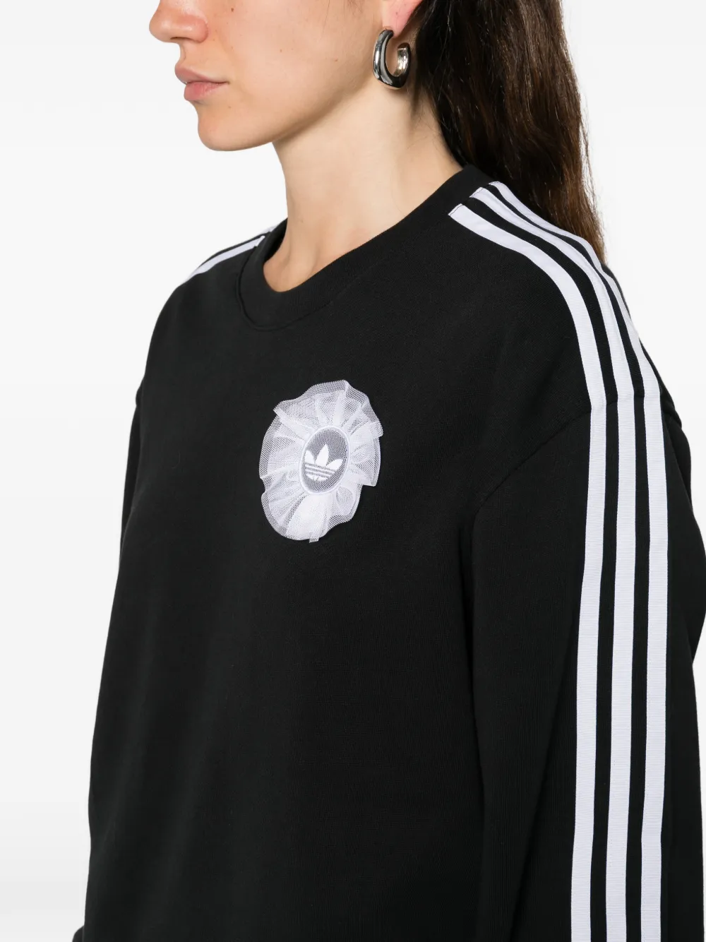 Adidas Originals Stripe-detail Appliqué Sweatshirt In Black
