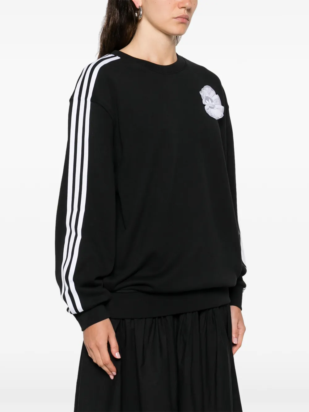 Adidas Originals Stripe-detail Appliqué Sweatshirt In Black