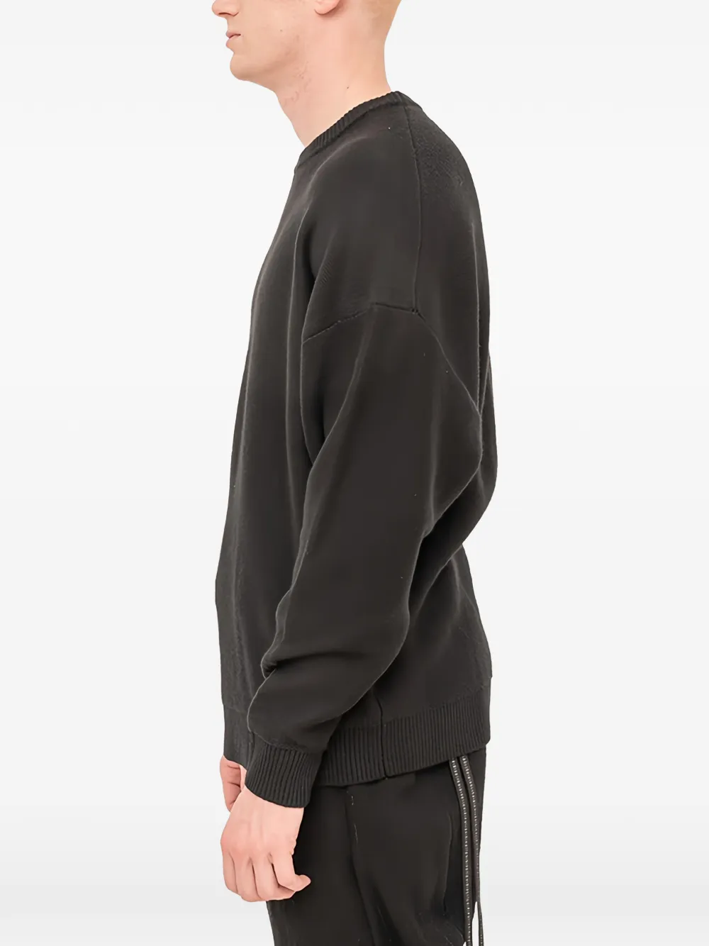 Devoa Cashmere Knit Sweater In Black