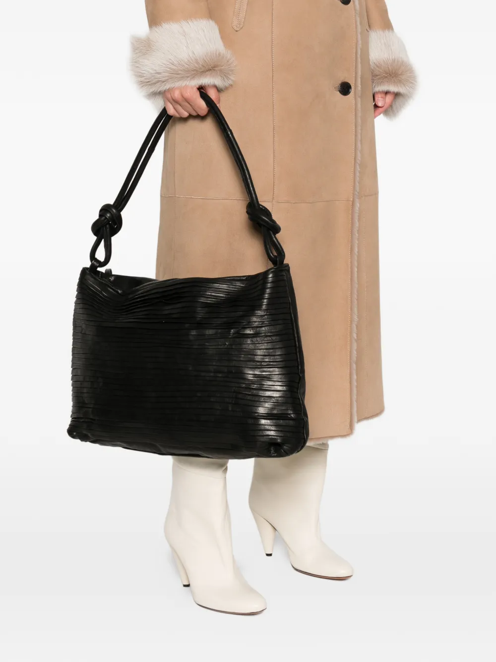 SOMMET knotted pleated shoulder bag - Zwart