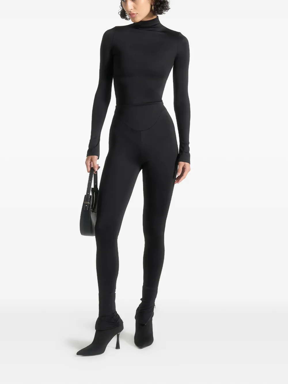 MANIÈRE DE VOIR TP001 IN BLACK MOCK-NECK LONG-SLEEVE TOP