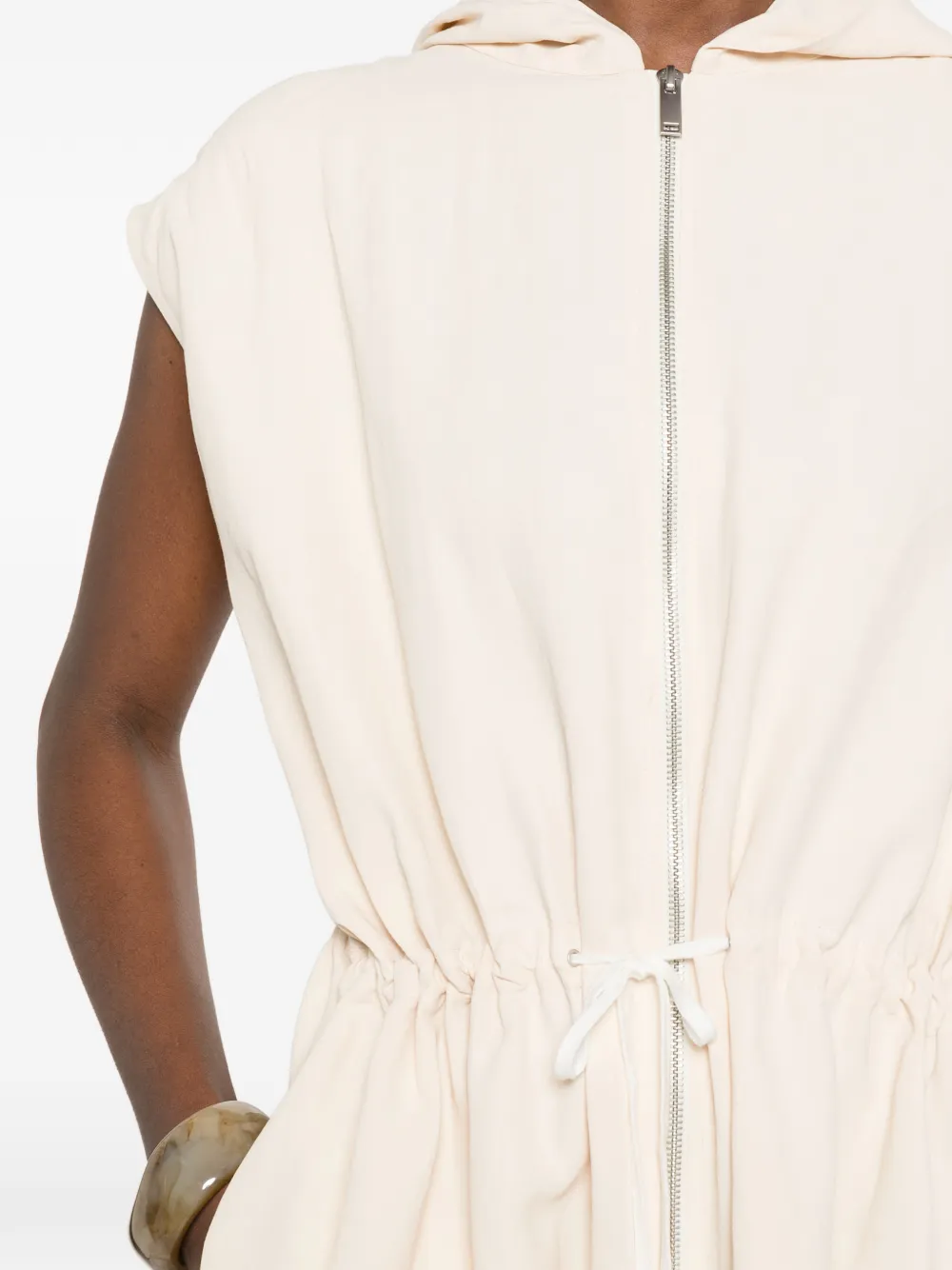 Studio Nicholson Maxi-jurk met capuchon en rits Beige