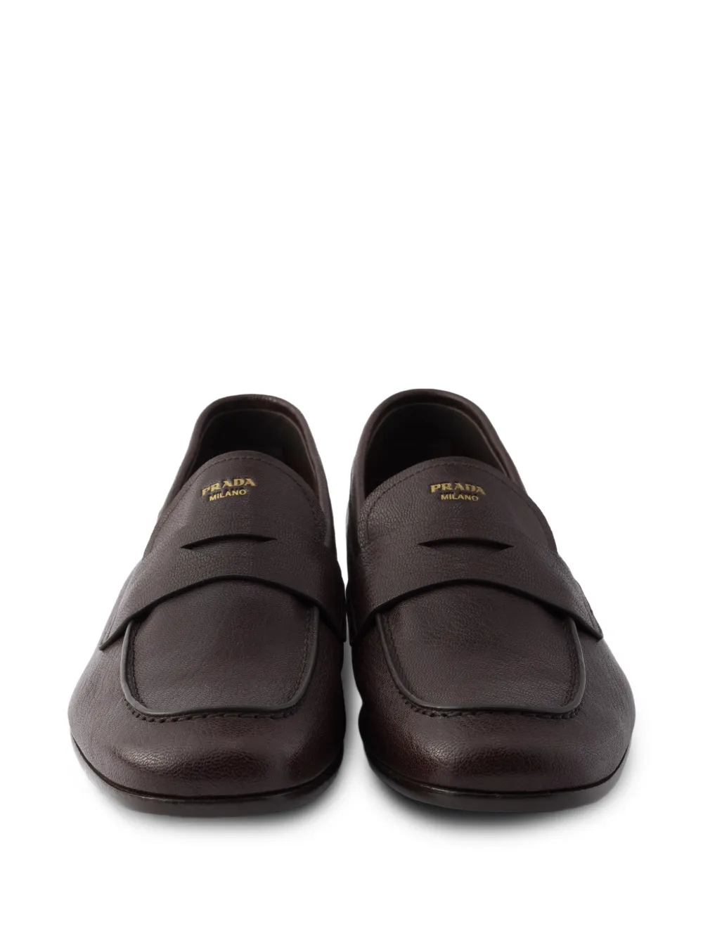 Prada Leren loafers met logo Bruin