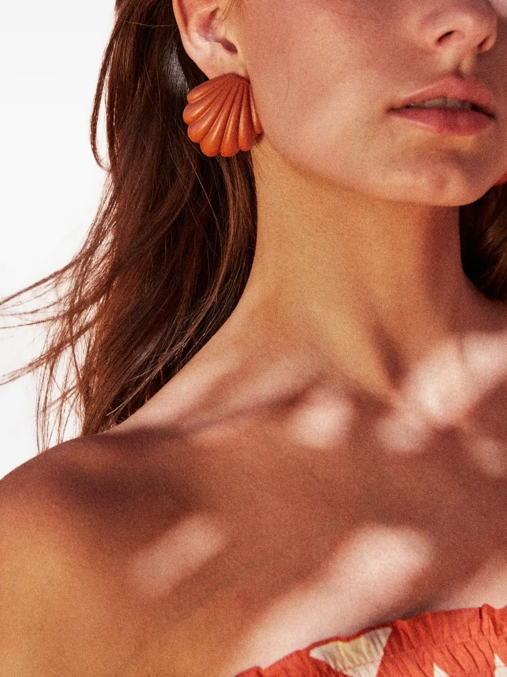 Johanna Ortiz Shell Earrings - Bruin