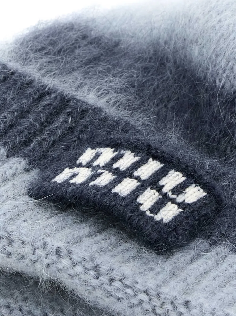 Miu logo-patch striped-pattern beanie hat Blauw