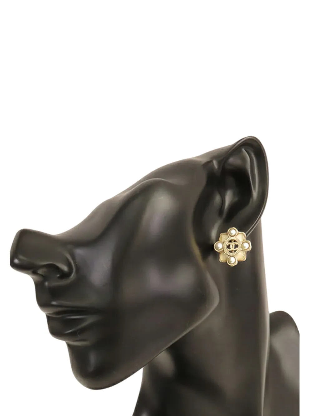 CHANEL Pre-owned 2016 Cc Gold Plated Resin And Faux Pearl Push Back Earrings Costume Earrings