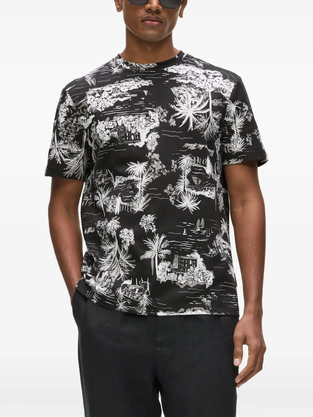 Karl Lagerfeld T-shirt met Villa la Vigie print Zwart