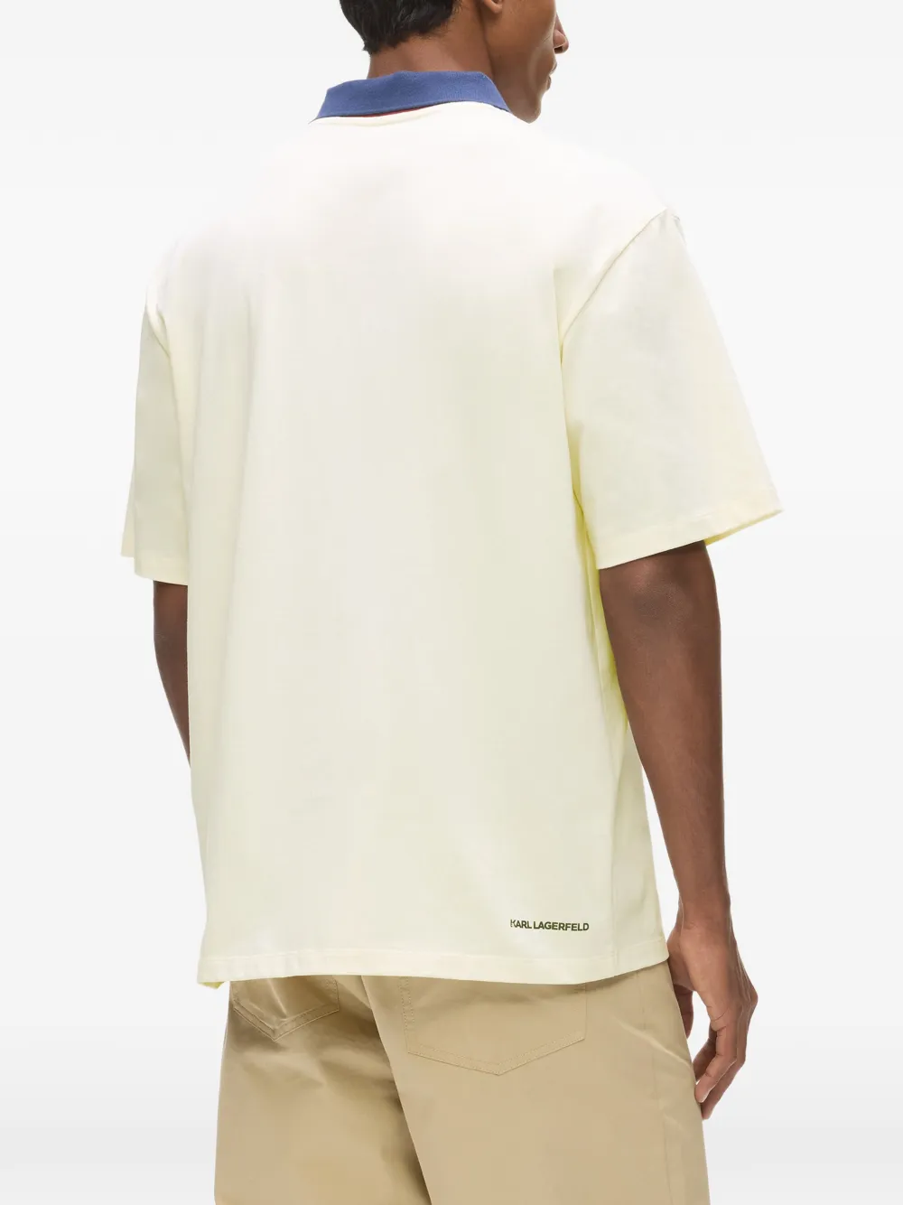 Karl Lagerfeld Ikonik T-shirt met V-hals en kraag Beige