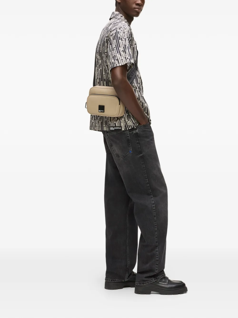  Karl Lagerfeld Jeans Box Logo Camera Shoulder Bag - Neutrals 