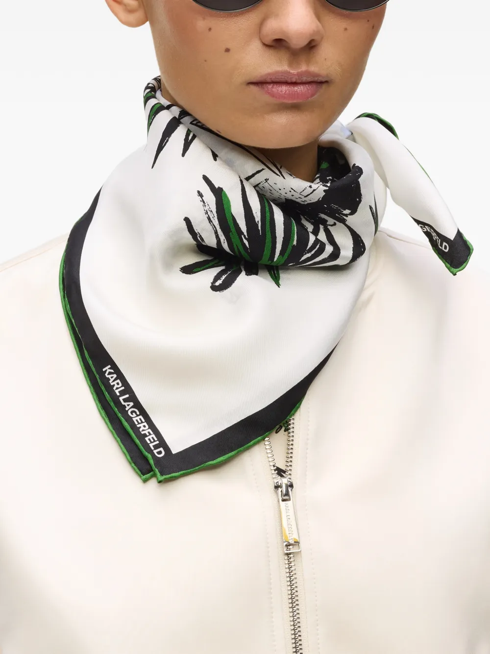 Karl Lagerfeld Zijden sjaal met print Wit