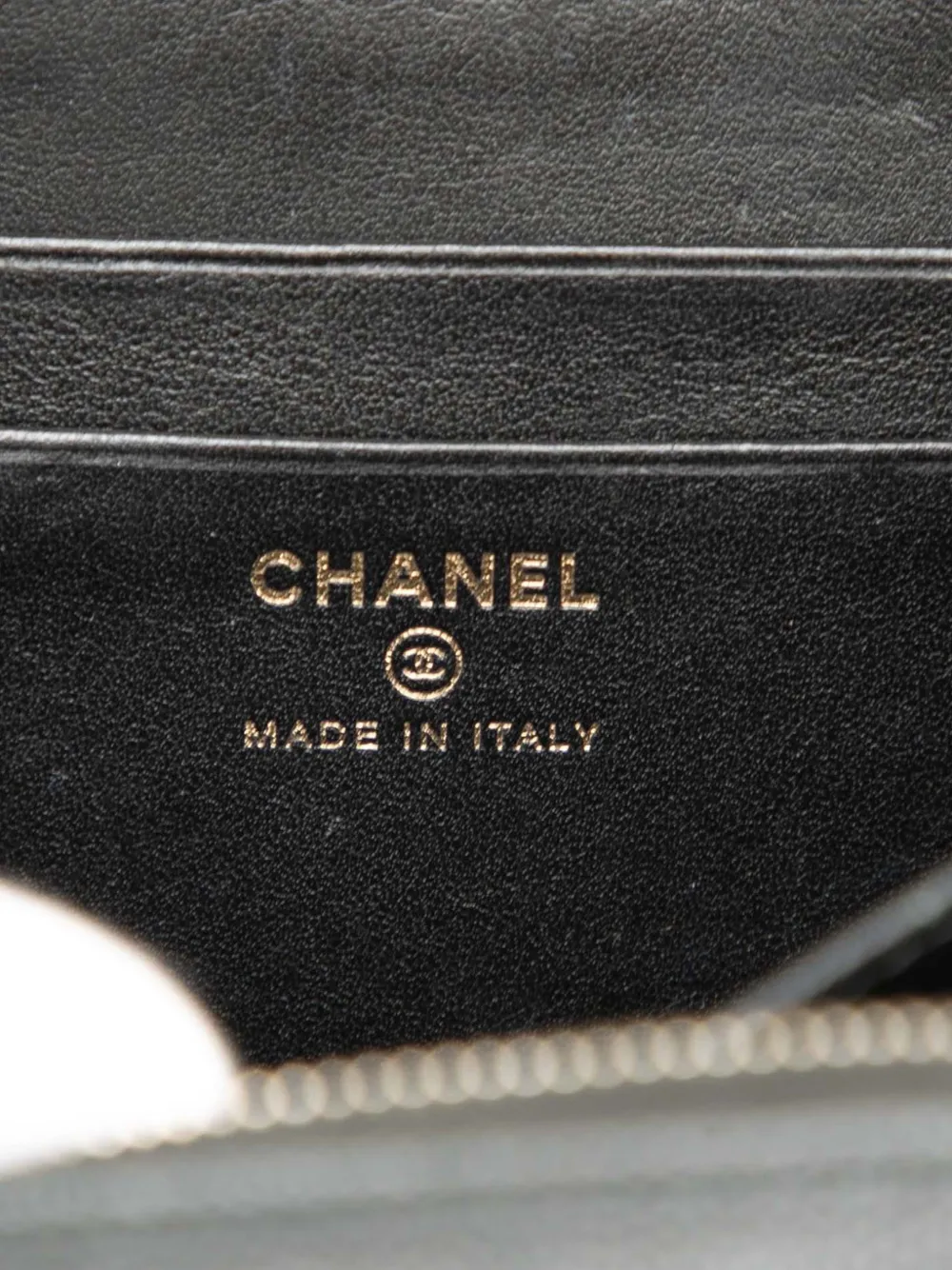 CHANEL Pre-owned 2018 Mini Caviar Cc Filigree Vanity Case Satchel In Black