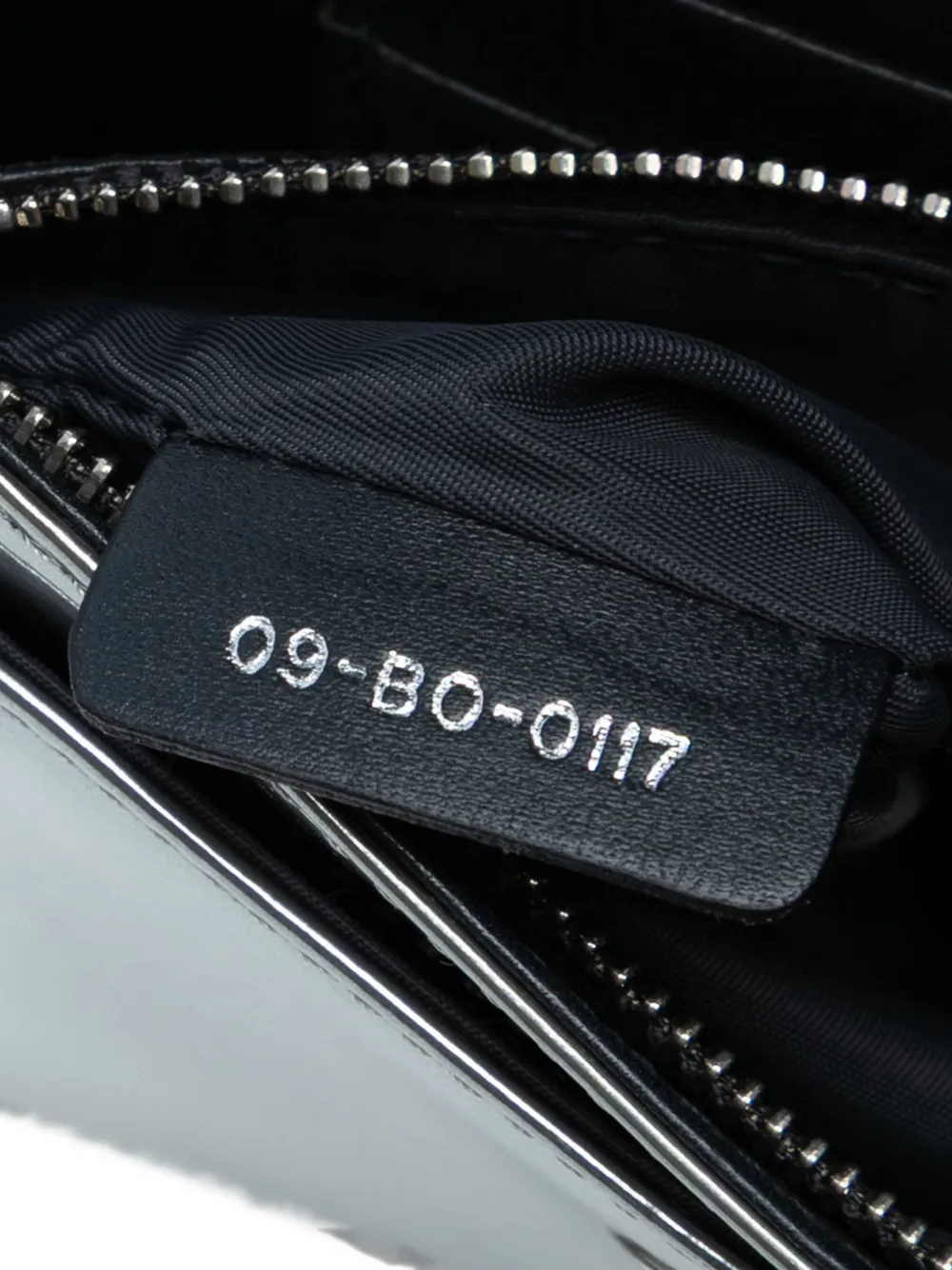 DIOR Pre-owned 2017 Baby Patent Microcannage Ama Crossbody Bag In Silver