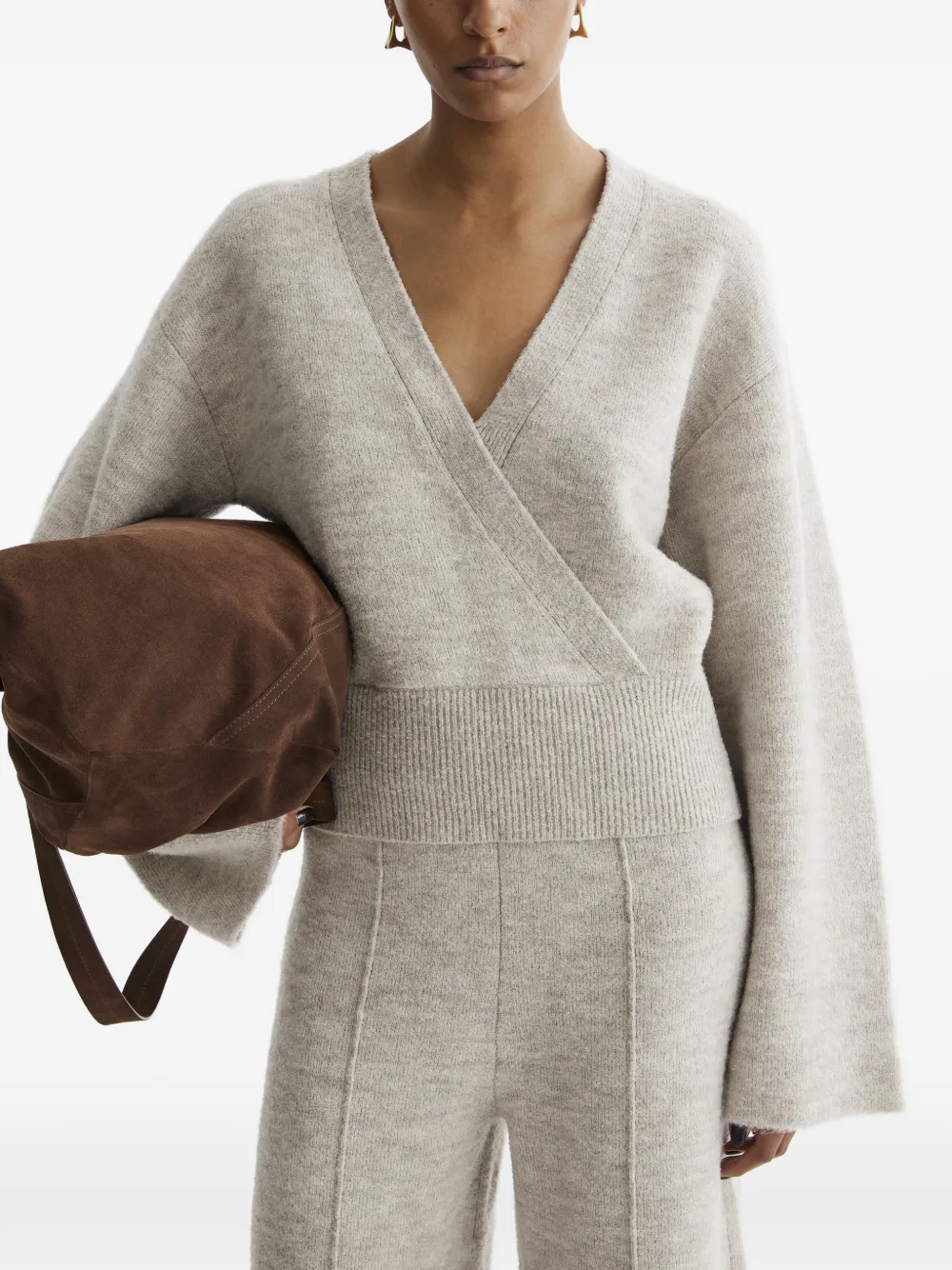  Aeron Léon V-neck Sweater - Neutrals 