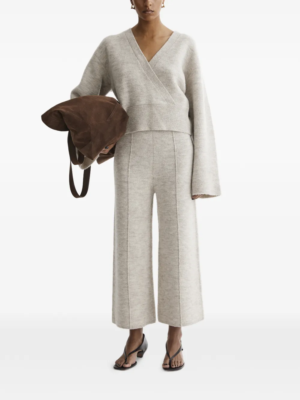  Aeron Léon V-neck Sweater - Neutrals 