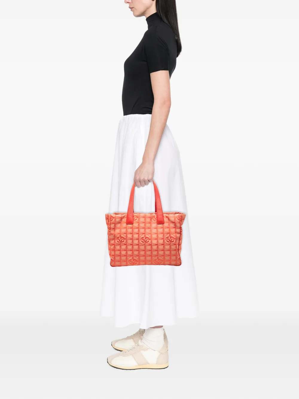 Pre-owned Chanel 2002-2003 New Travel Line Nylon Tote Bag In Orange