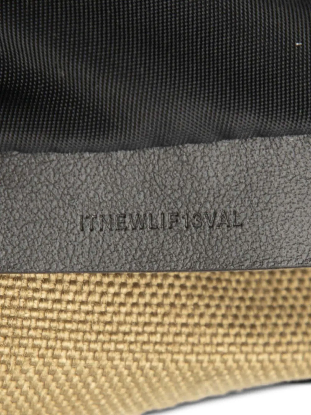 2018-2023 Canvas Paddy Crossbody Bag