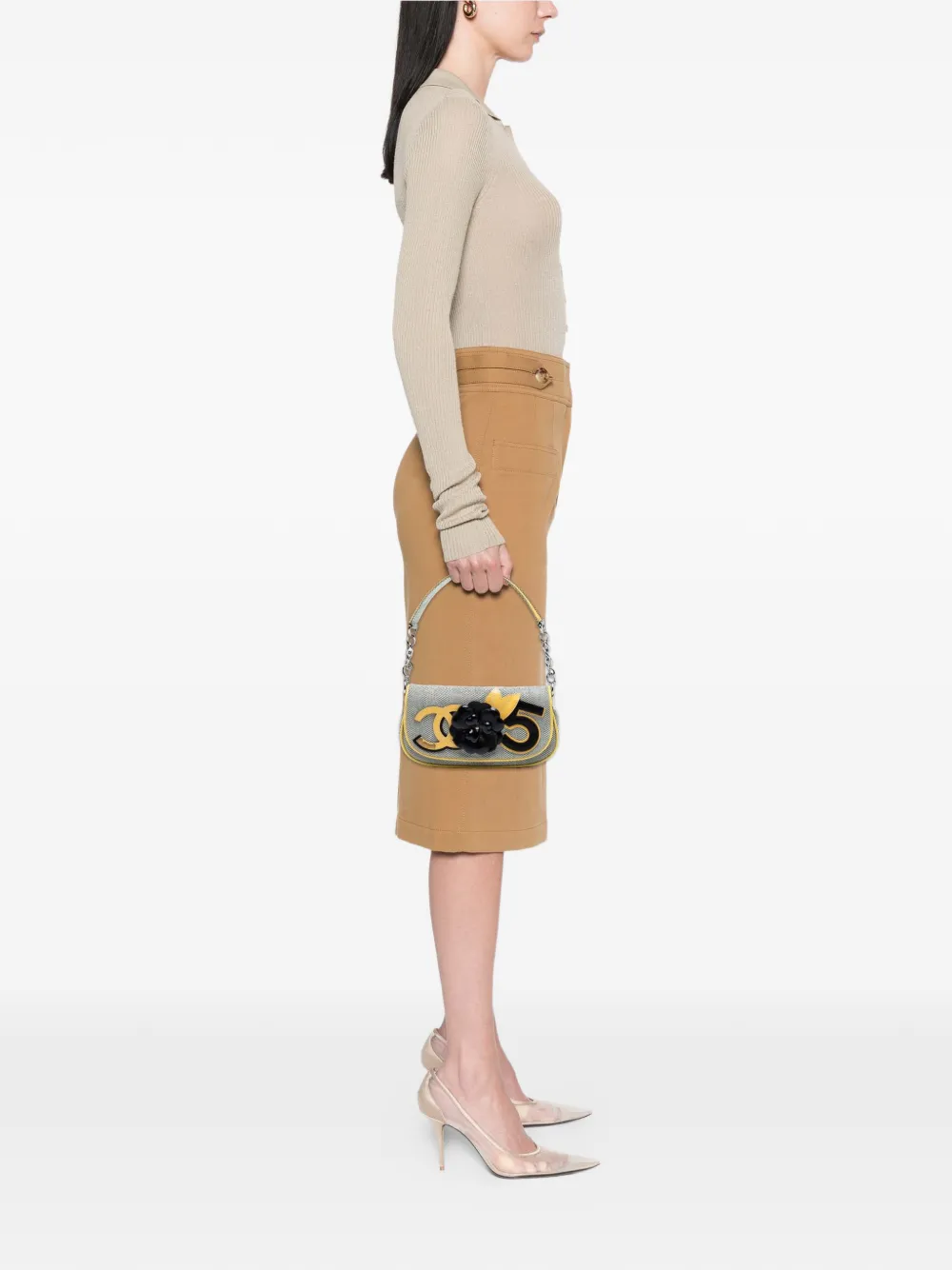 CHANEL Pre-Owned 2005-2006 Canvas CC Camellia No. 5 shoulder bag | Pre-Owned | Image 2