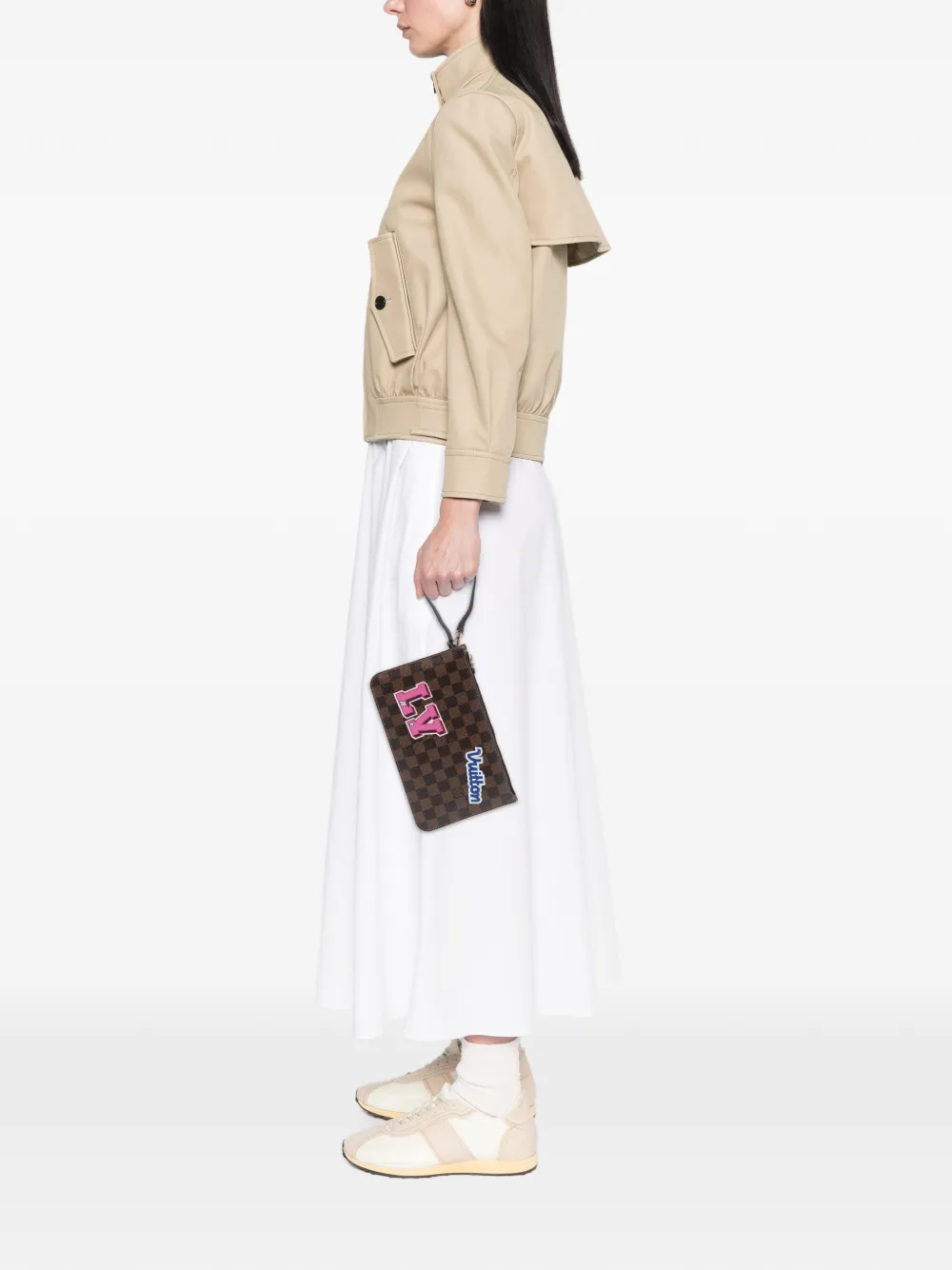 Louis Vuitton Pre-Owned 2018 Damier Ebene Travel Patches Neverfull MM pouch | Image 2