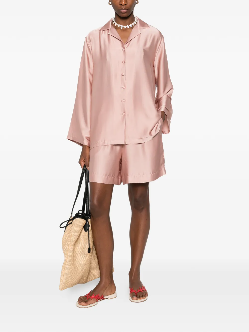 SILKYLICIOUS Alua shorts set | Short Shorts | Image 2