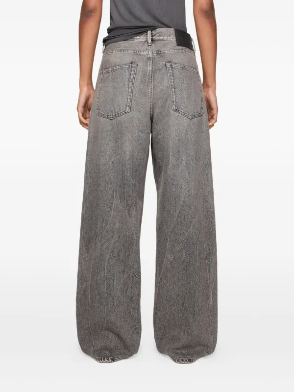 Acne Studios 1981 ロゴパッチ デニムパンツ | グレー | FARFETCH JP