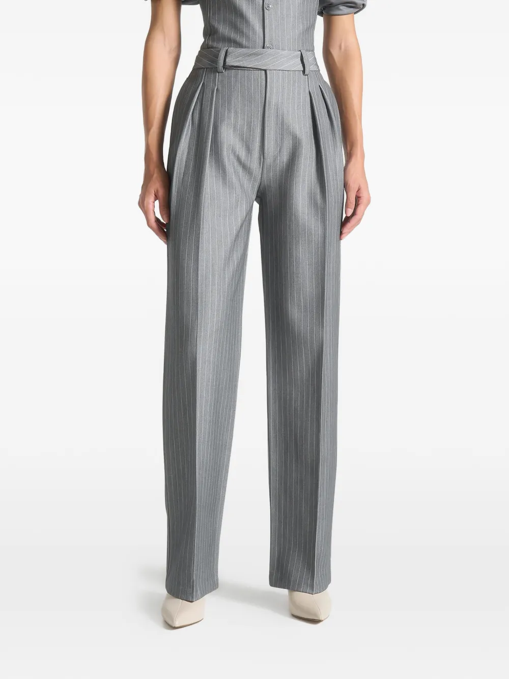 Manière De Voir Julie pantalon met krijtstreep en plooien Grijs