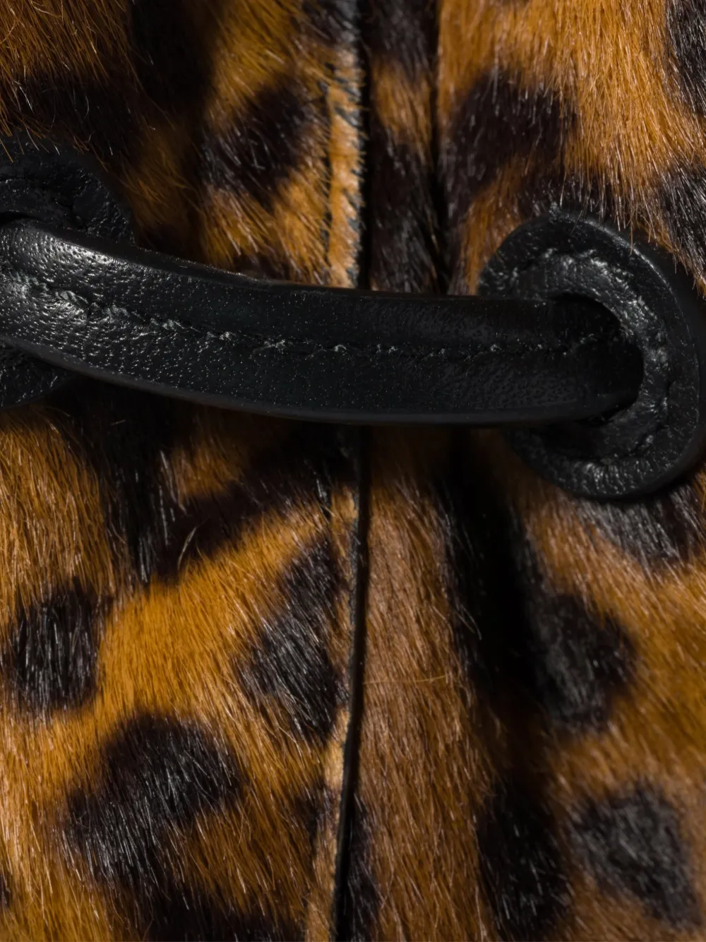 Miu Crossbodytas met luipaardprint en logodetail Bruin